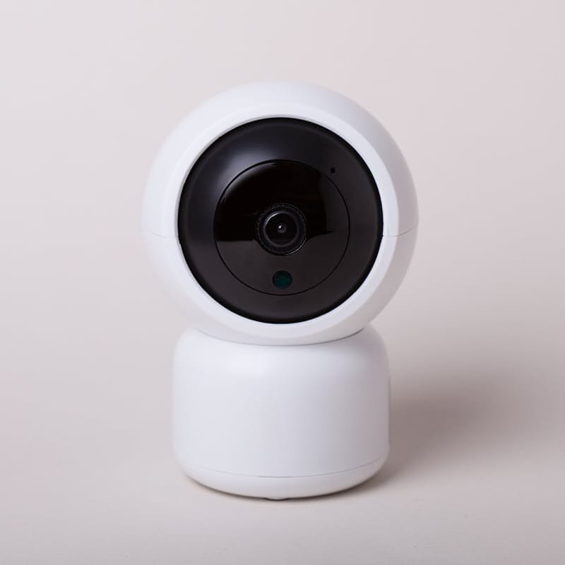 Auto-Track 2.01080P Motion Detecting Wi-Fi IP Camera (App Controlled)