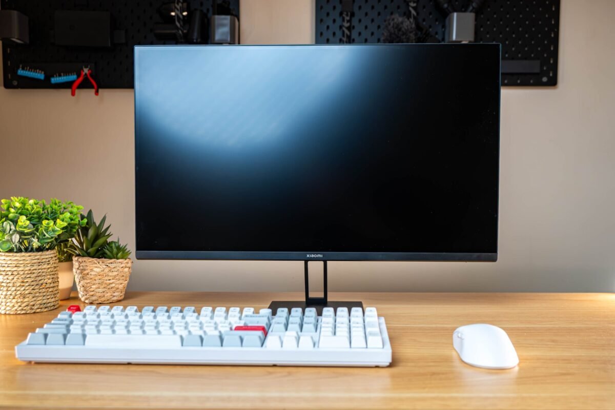 Xiaomi G27Qi 27" 2K 1440p IPS Gaming Monitor (180Hz, 1ms)