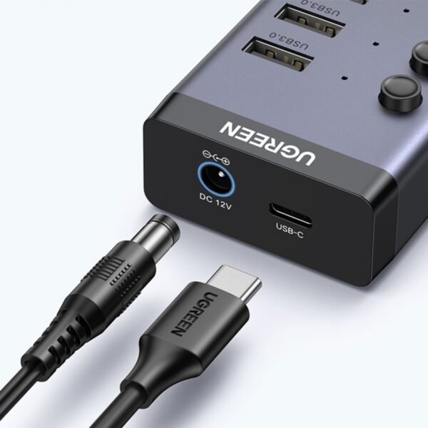UGREEN 7 in 1 USB 3.0 Hub-Grey