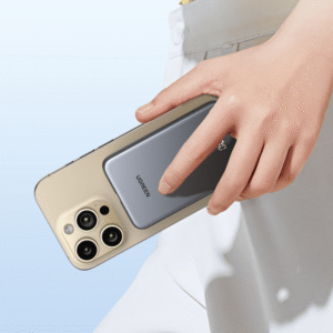 UGREEN 10000mAh 20W Power Bank with Built-in Cable - Image 4
